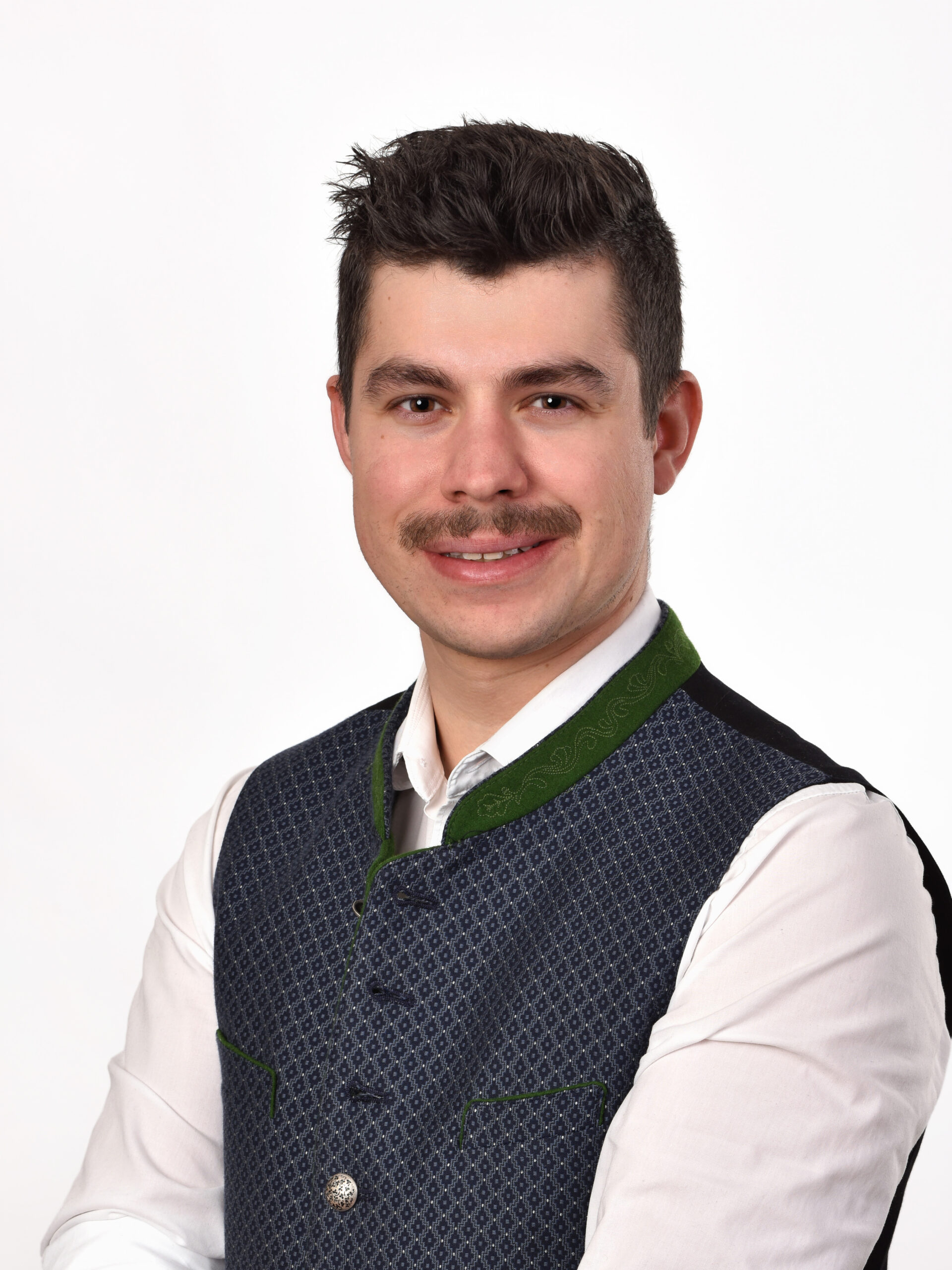 7 - 9 David Schramml